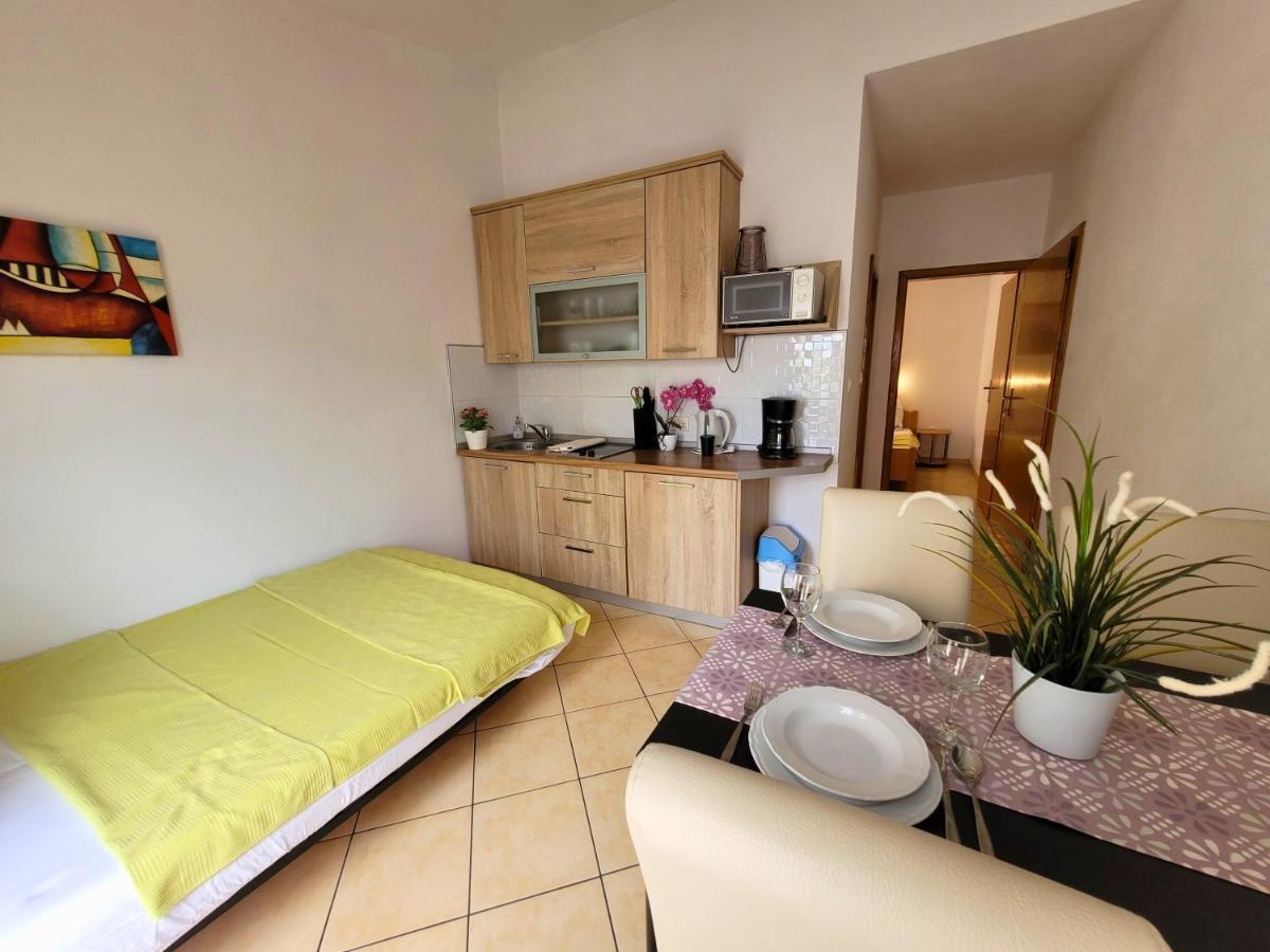 Apartment Jelena Vir Exteriér fotografie