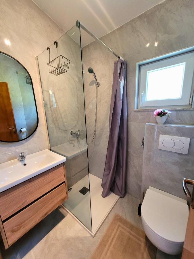 Apartment Jelena Vir Exteriér fotografie