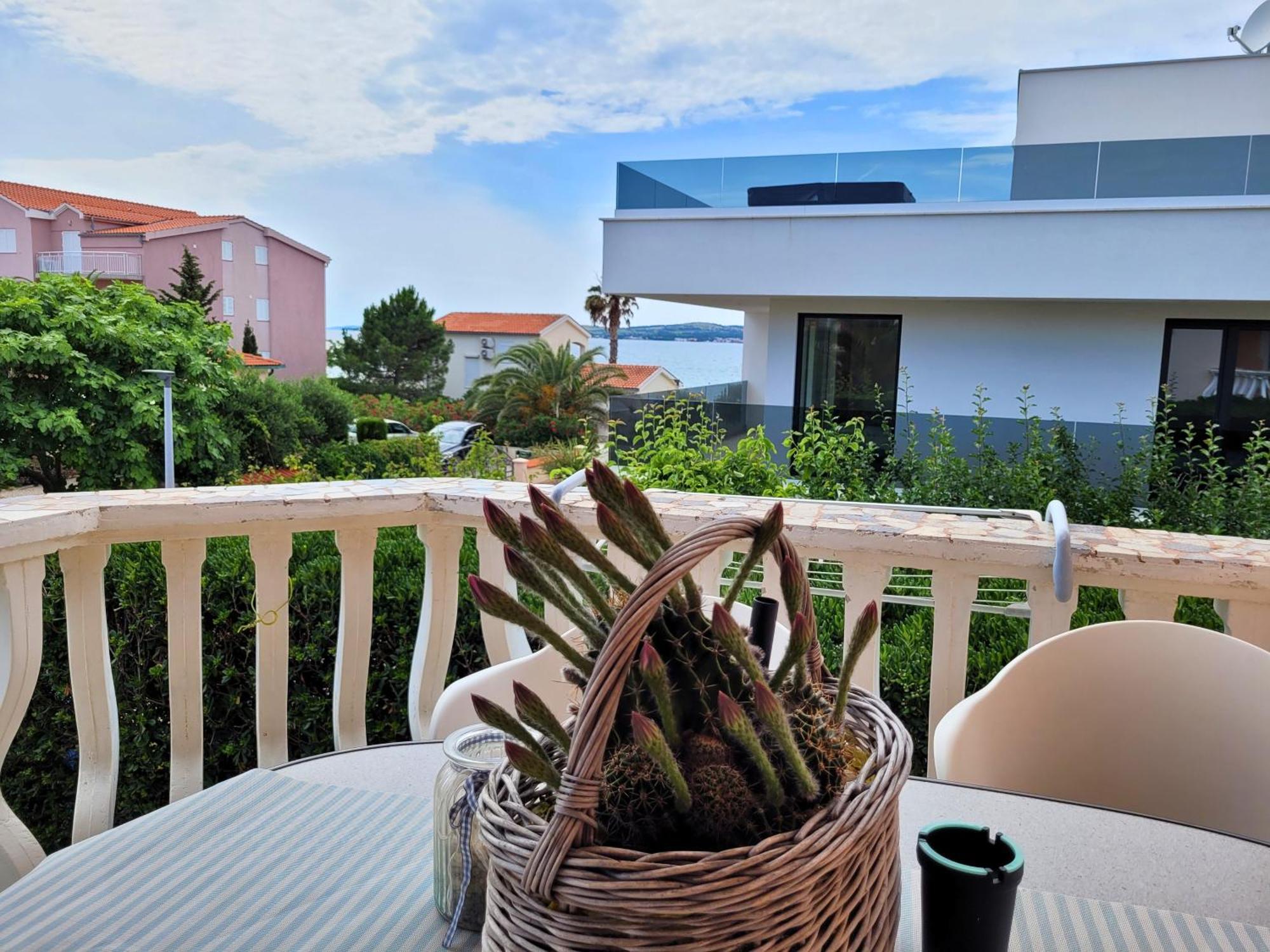 Apartment Jelena Vir Exteriér fotografie